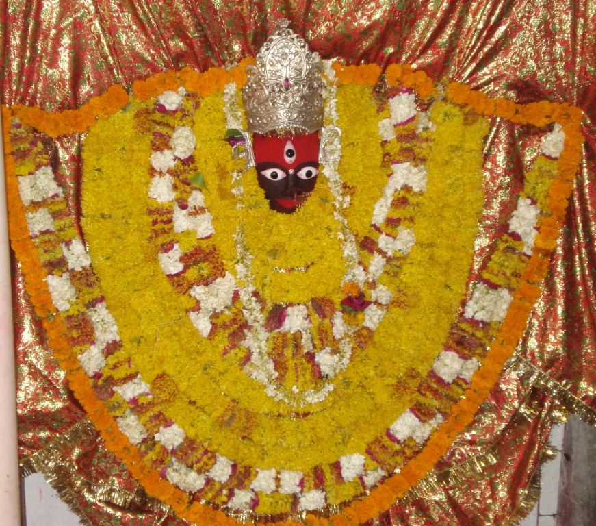 Chamunda Devi (Mahishasurmardini)